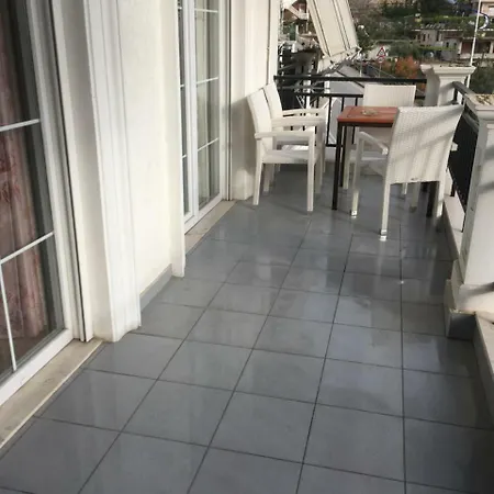 Apartment Flower Sarande
